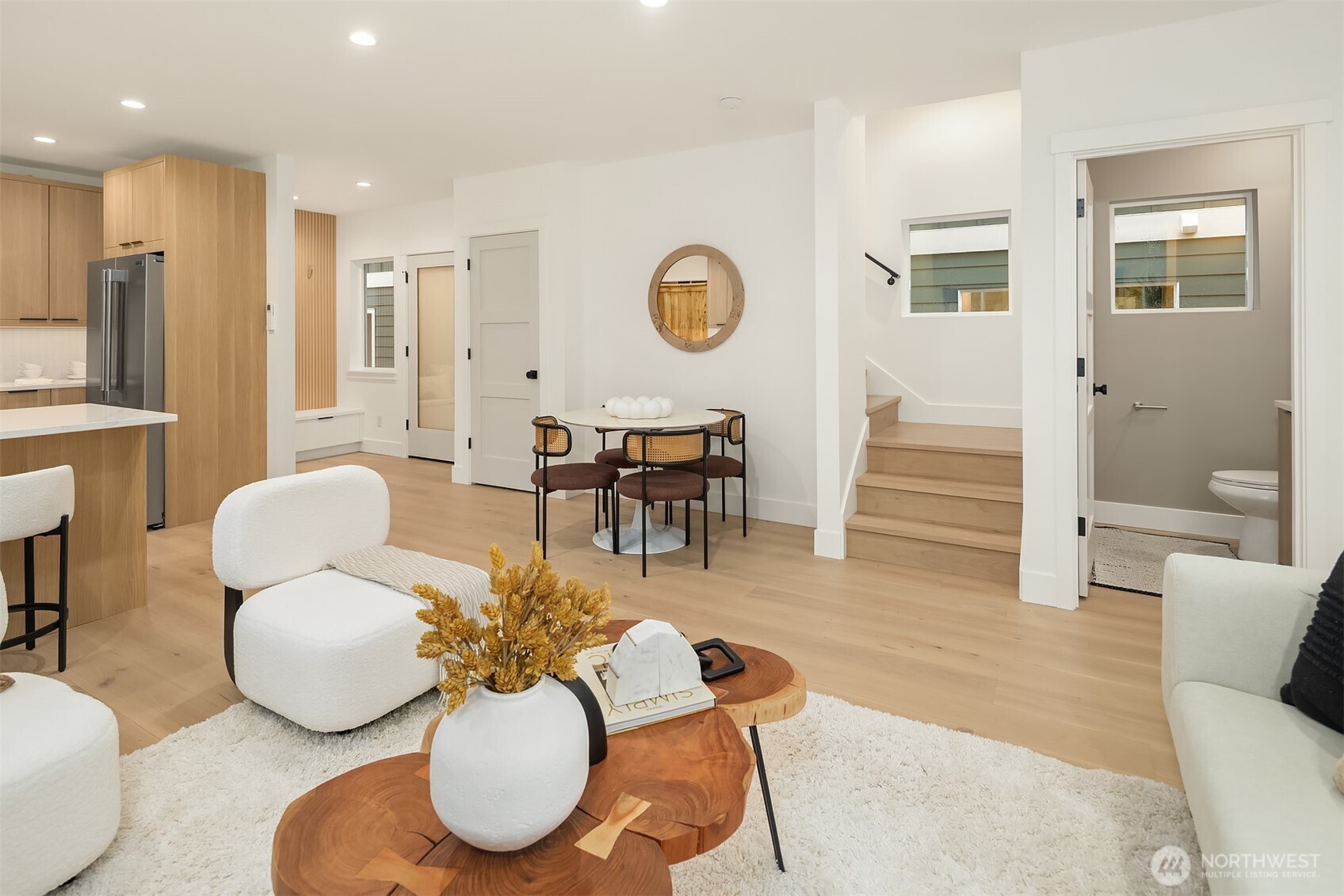 533 North 70th Street Seattle, WA 98103 - Photo 7 of 29