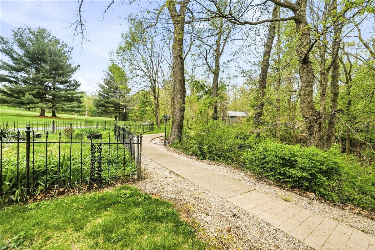 718 North Old Suman Road Valparaiso, IN 46383 - Photo 33 of 56 1200x799