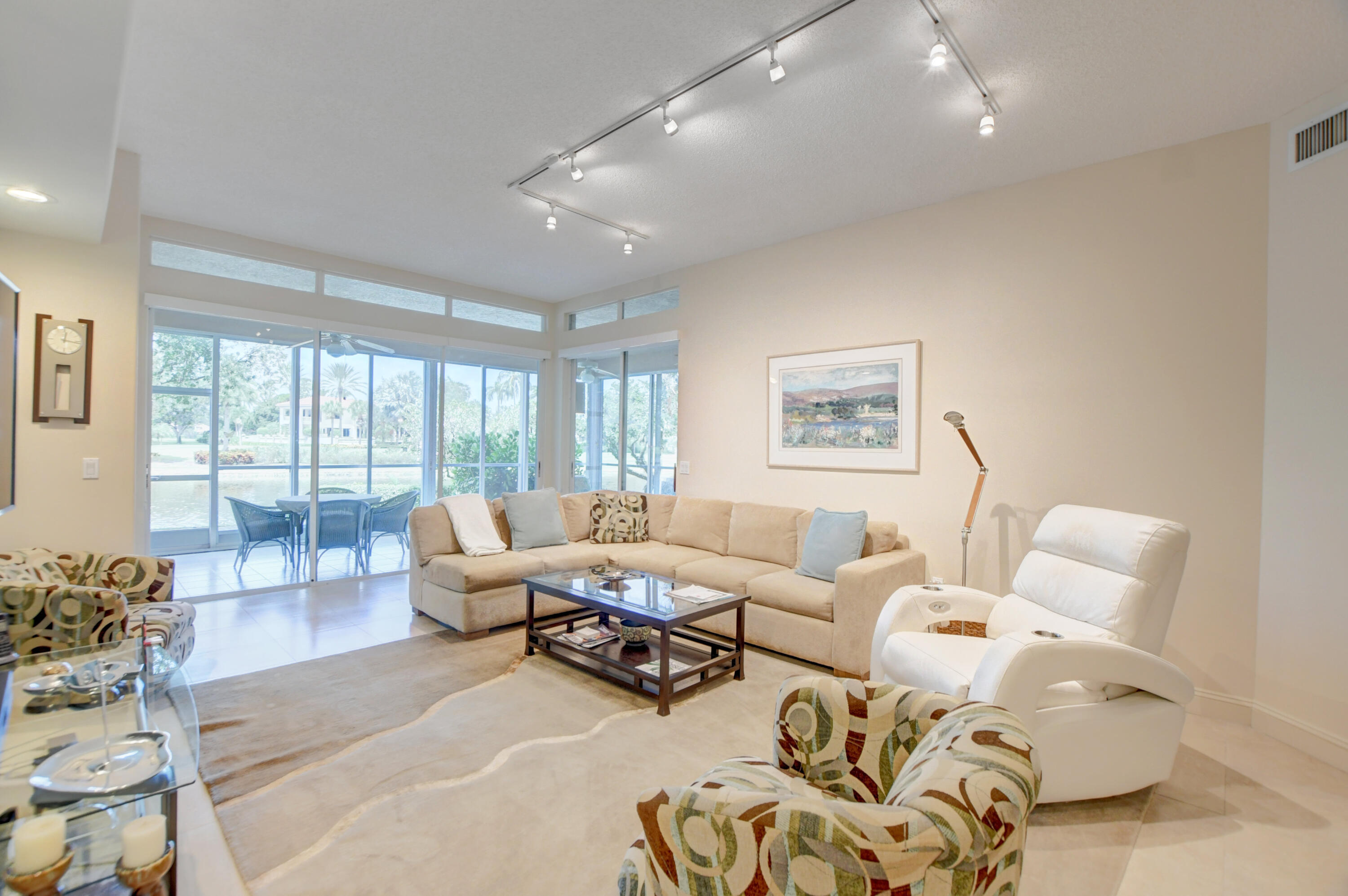 2471 Northwest 59th Street, Unit 804 Boca Raton, FL 33496 - Photo 18 of 68 living area