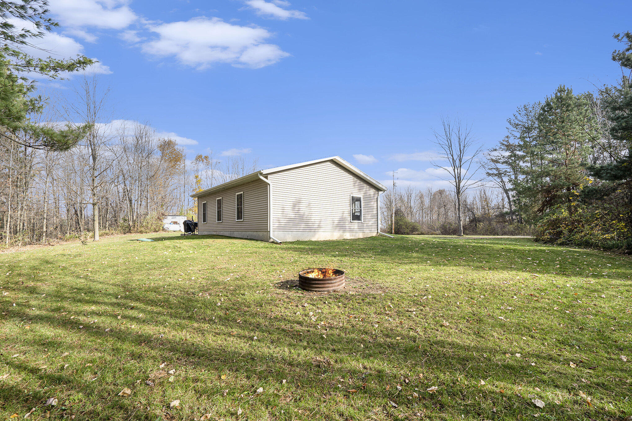 2408 Maple Grove Road Hastings, MI 49058 - Photo 2 of 21 jbs09902_214