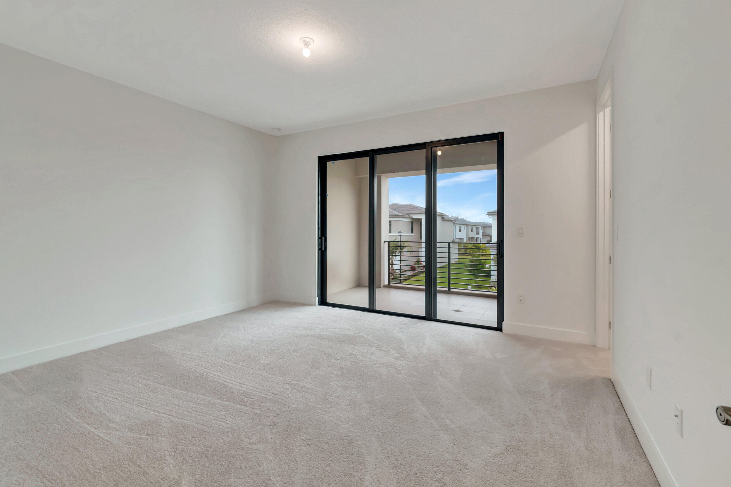 8612 Swinley Frst Way Boca Raton, FL 33434 - Photo 23 of 33 48_dsc_4944