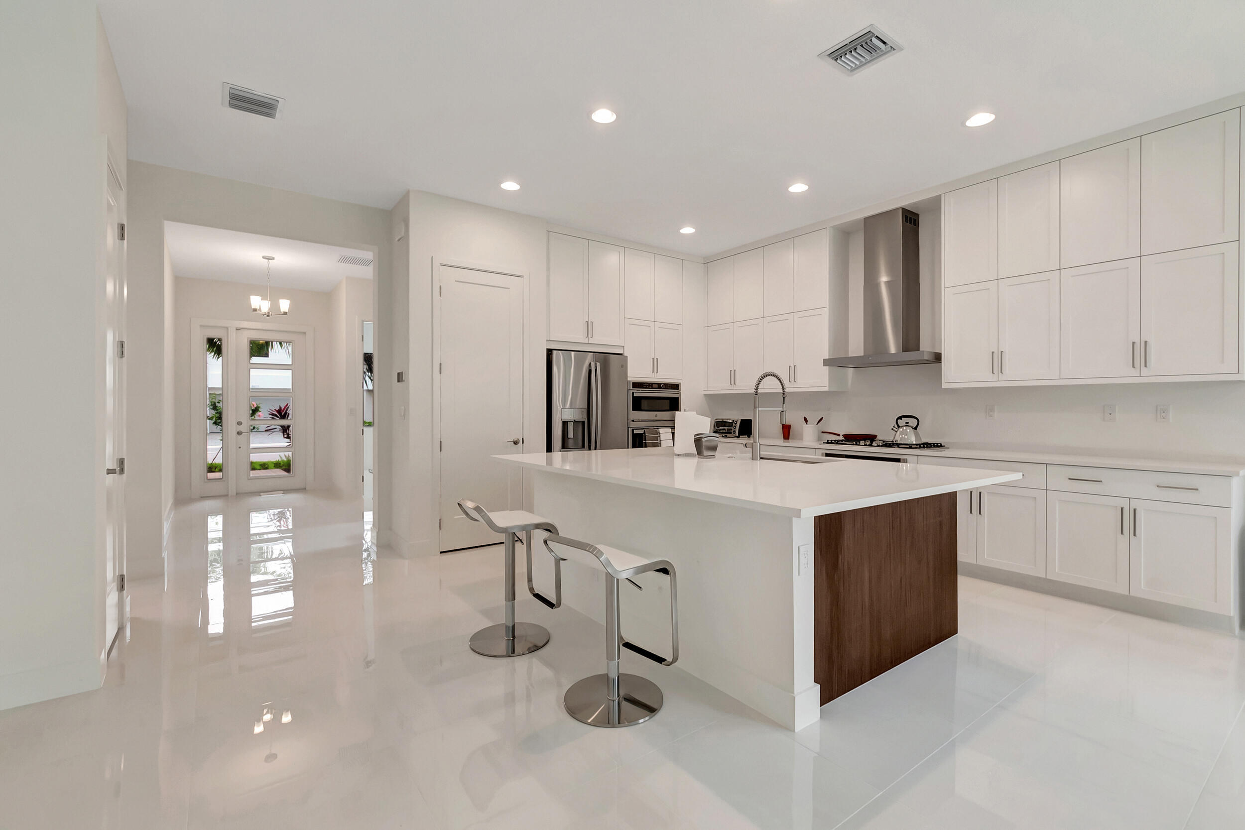 8612 Swinley Frst Way Boca Raton, FL 33434 - Photo 3 of 33 16_dsc_4784