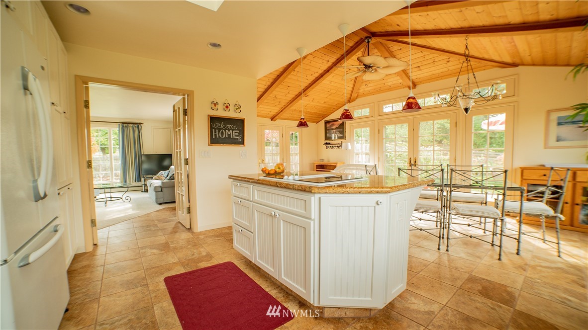 9929 Johnson Point Road Northeast Olympia, WA 98516 - Photo 20 of 25 Gallery Image 20