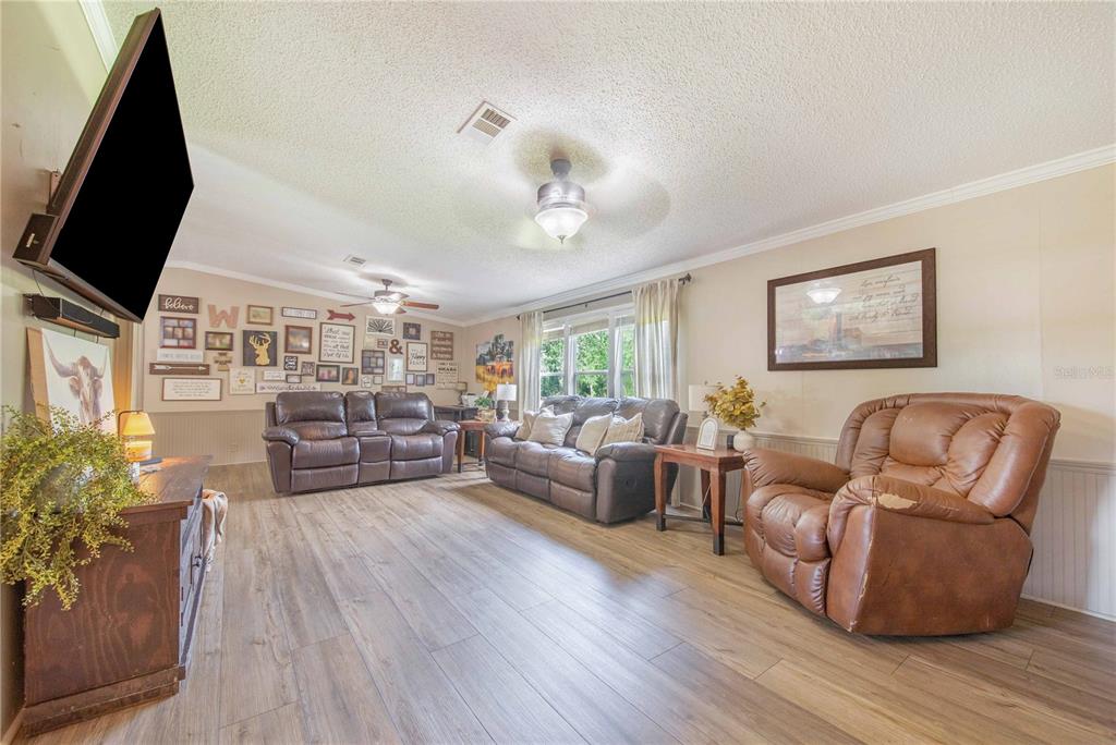 2236 Ellie Road Auburndale, FL 33823 - Photo 13 of 48