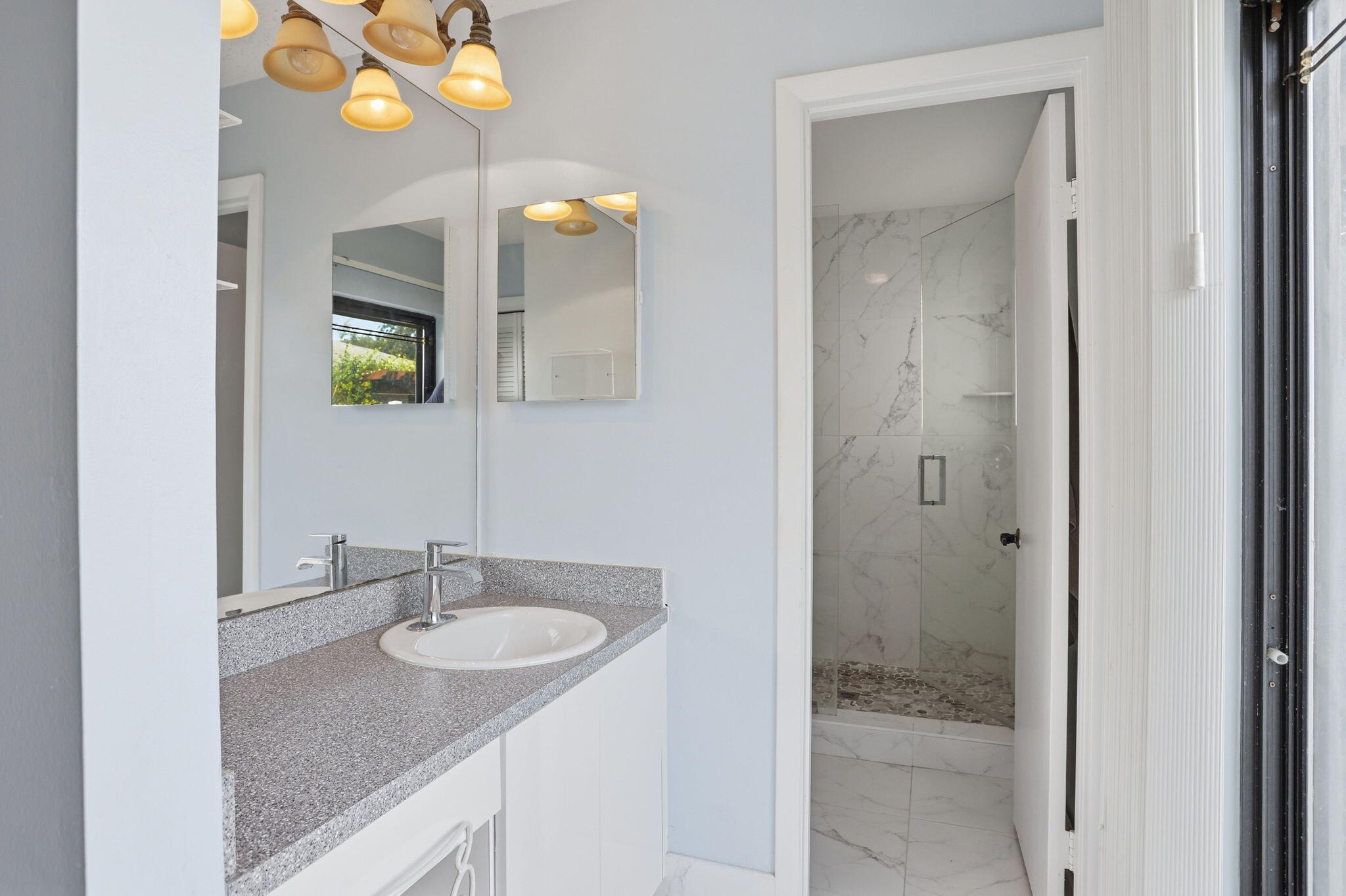 4281 Sugar Pine Drive Boca Raton, FL 33487 - Photo 21 of 35 Primary Bathroom
