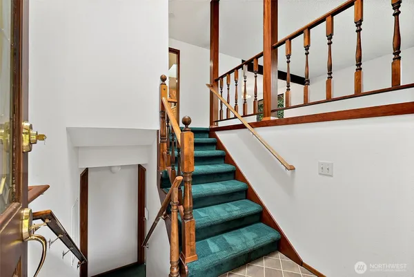 a view of entryway