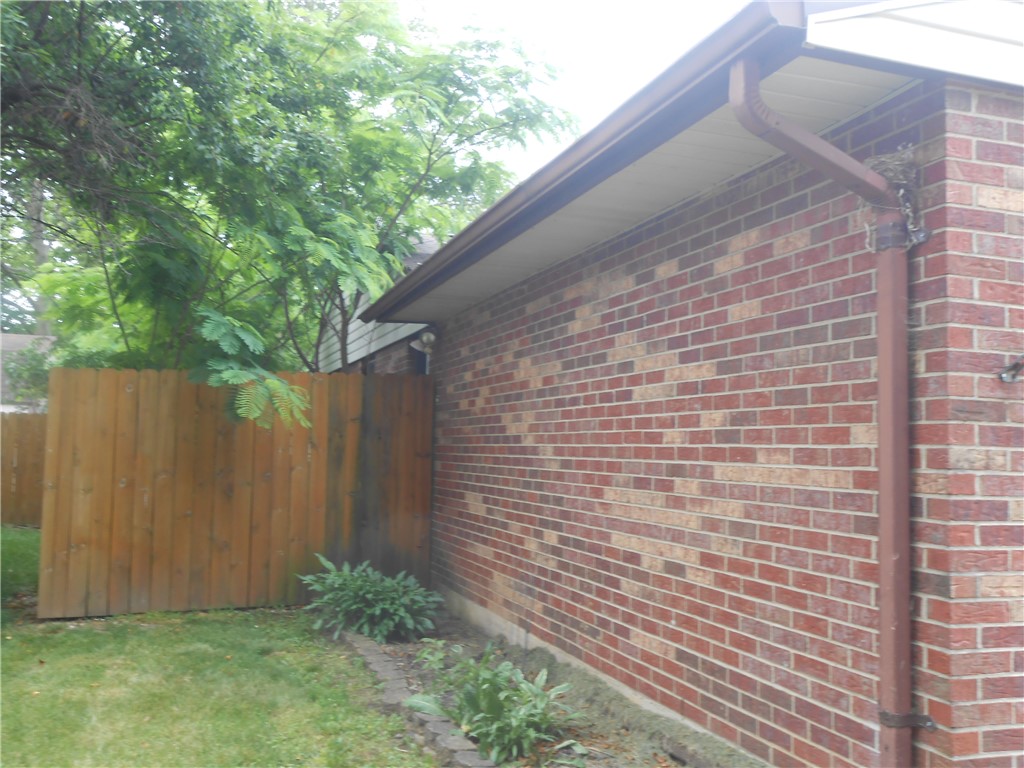 5778 Waynegate Road Huber Heights, OH 45424 - Photo 11 of 38