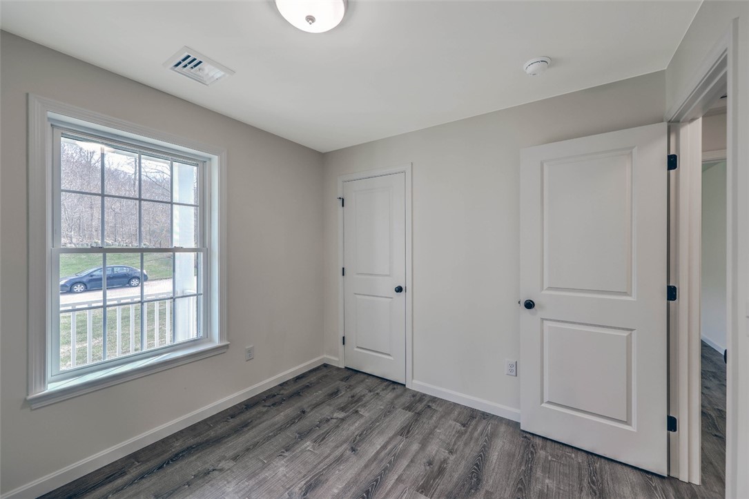 9 Hopkinton Hill Road Hopkinton, RI 02832 - Photo 27 of 38