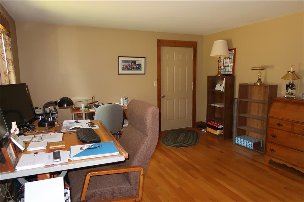 184 Hanson Road South China, ME 04358 - Photo 13 of 25 Photo