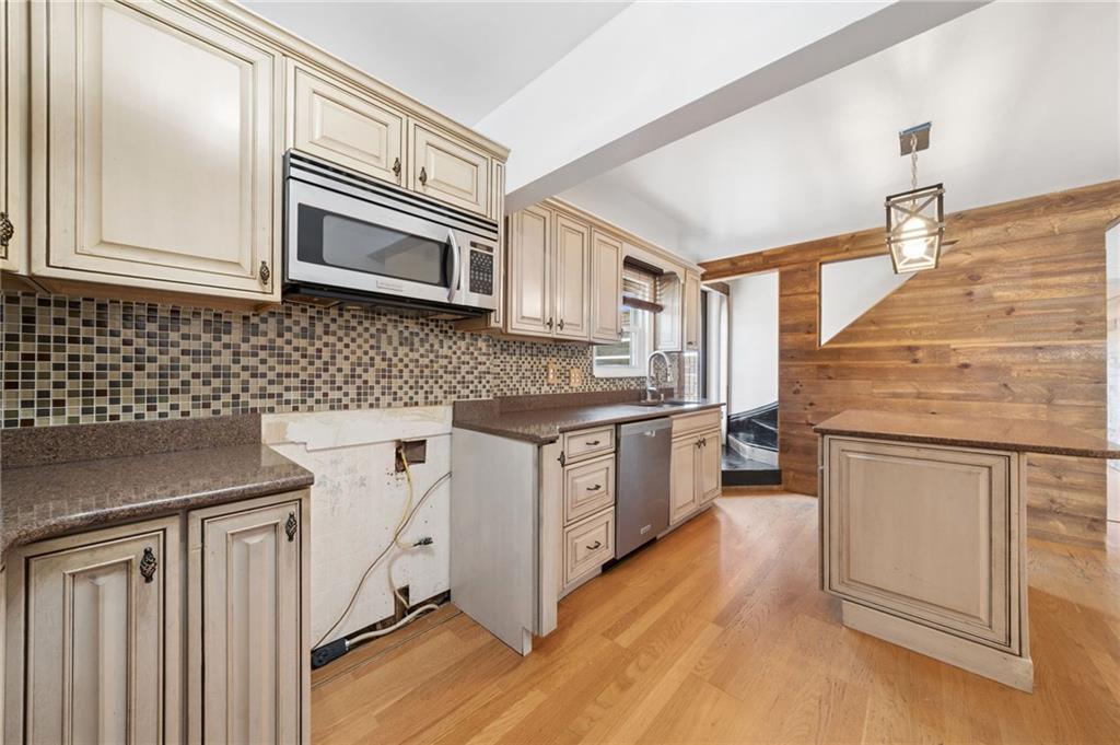 512 5th Street Webster, PA 15087 - Photo 9 of 37