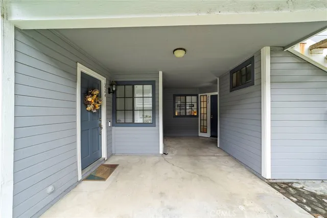 $499,999 | 202 Evergreen Court, Azusa, CA 91702