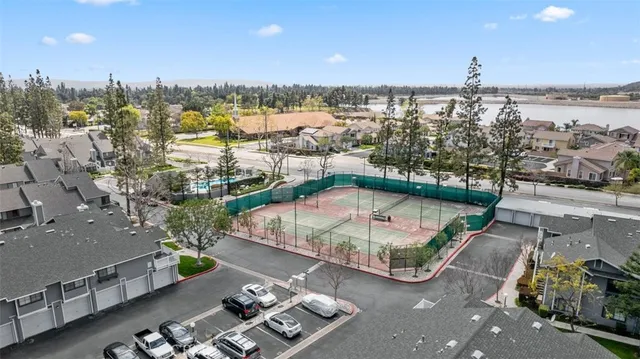 $499,999 | 202 Evergreen Court, Azusa, CA 91702