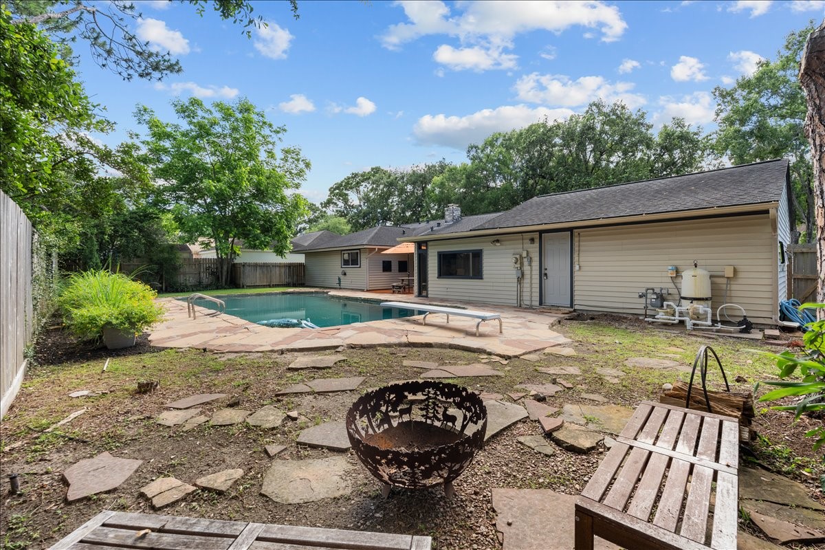 1630 Bowline Road Houston, TX 77062 - Photo 43 of 46