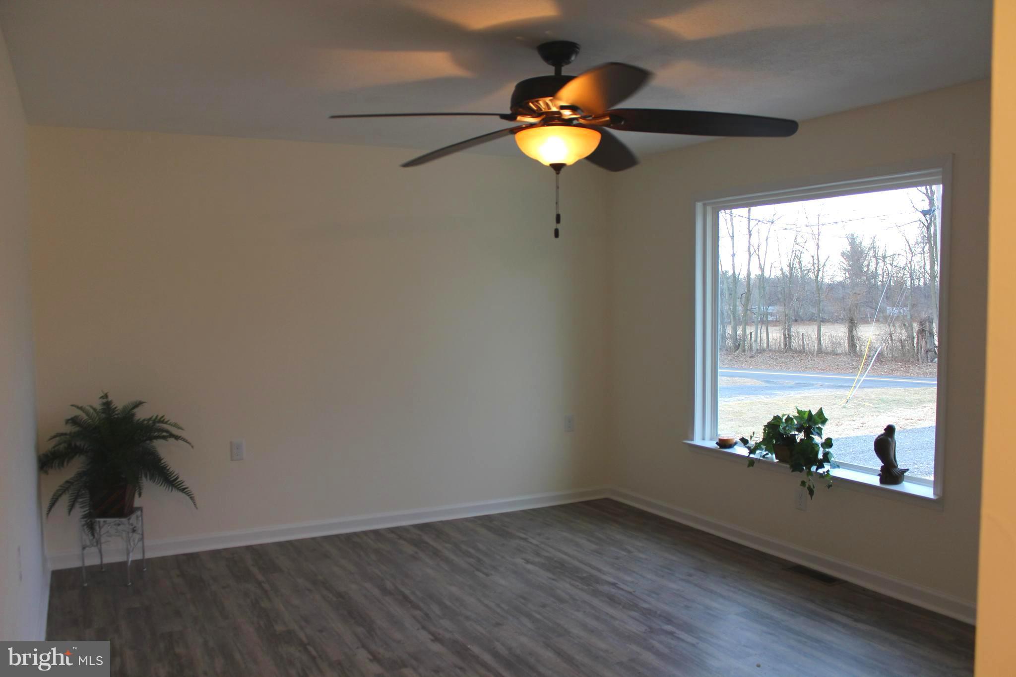1588 Runnymeade Road Bunker Hill, WV 25413 - Photo 4 of 30 Living Room