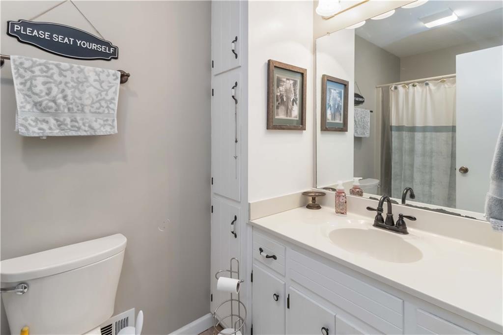 4410 Double Springs Road Southwest Monroe, GA 30656 - Photo 15 of 30