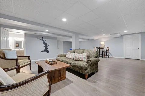 $649,000 | 207 Saponi Lane, Lake Winnebago, MO 64034