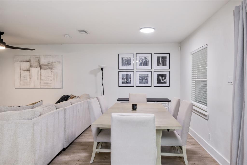 1831 Wintergreen Road Carrollton, TX 75006 - Photo 12 of 28 a living room with furniture and a window