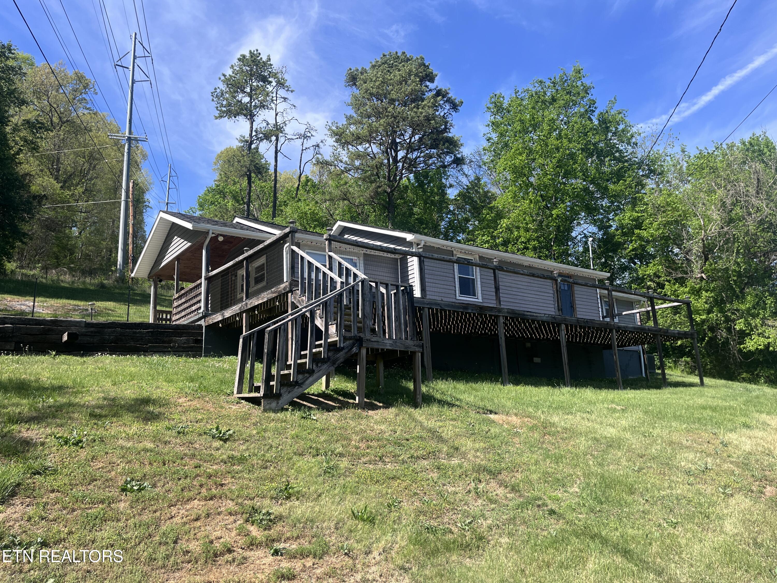 3002 Highway 61 Luttrell, TN 37779 - Photo 4 of 35 IMG_0832