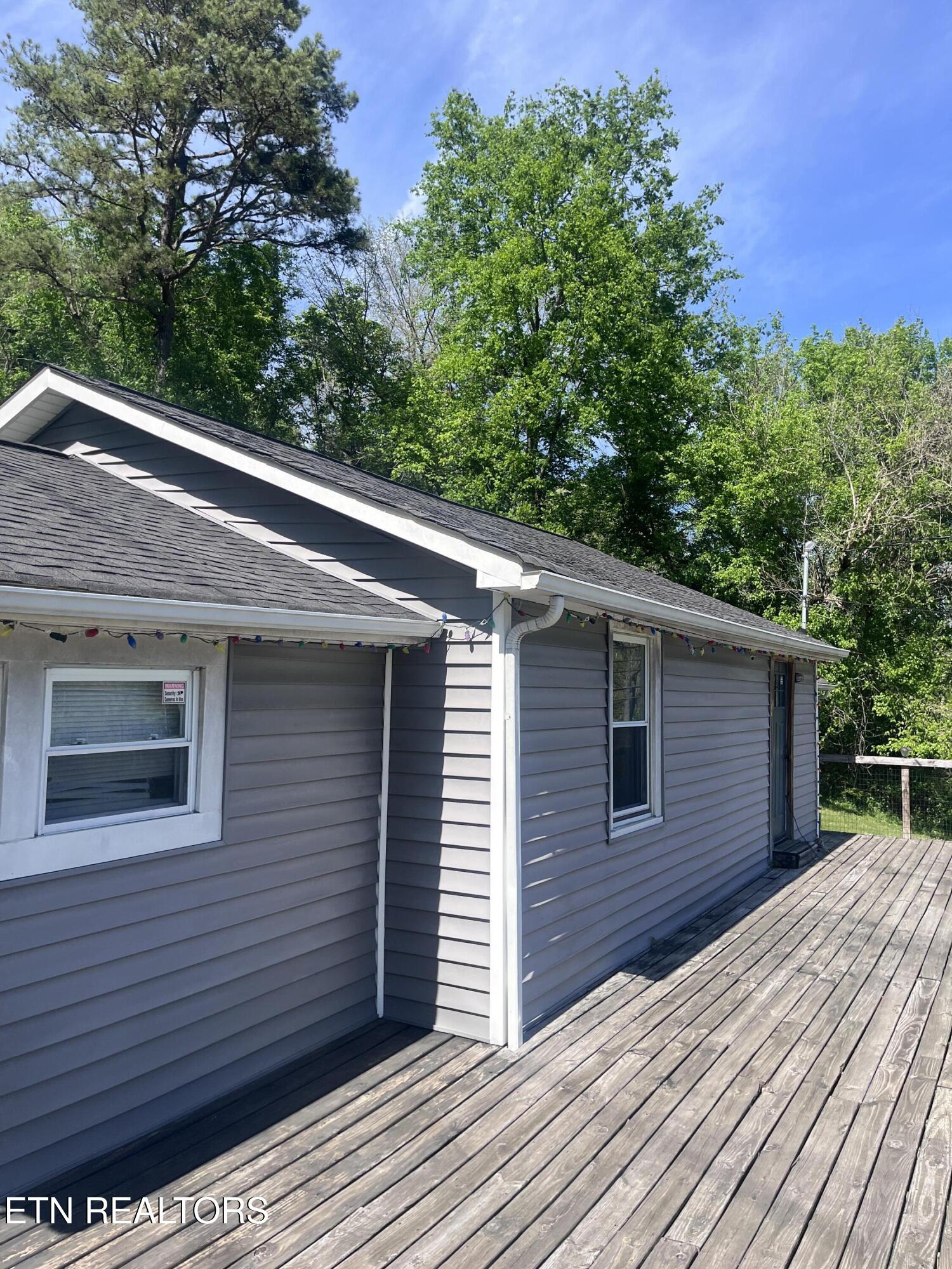 3002 Highway 61 Luttrell, TN 37779 - Photo 5 of 35 IMG_0798