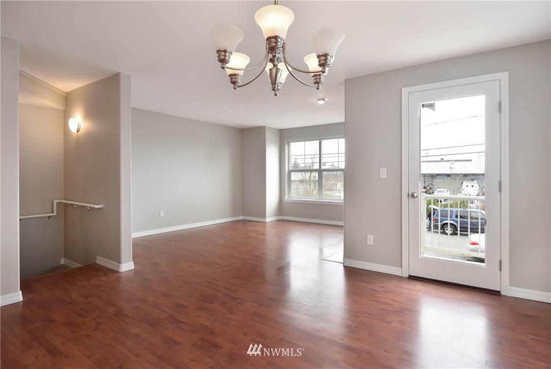 1141 North 94th Street, Unit B Seattle, WA 98103 - Photo 11 of 25 Gallery Image 11