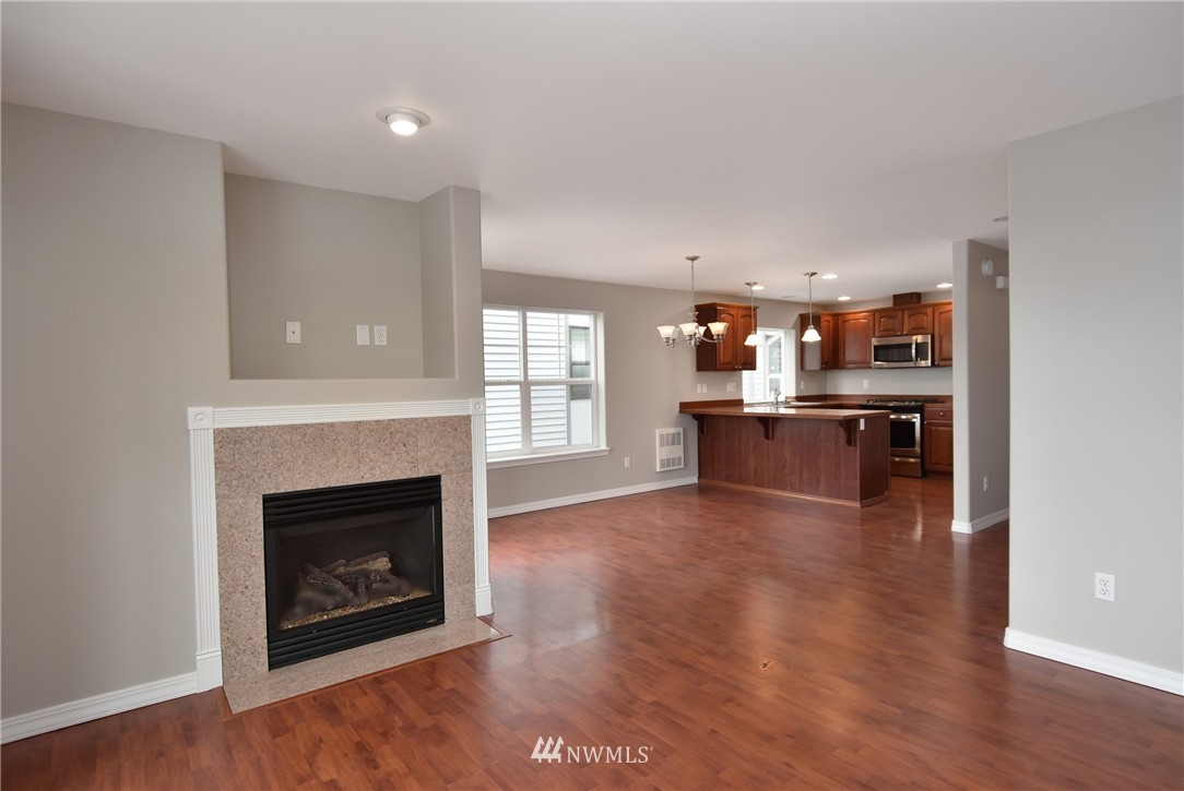1141 North 94th Street, Unit B Seattle, WA 98103 - Photo 5 of 25 Gallery Image 5