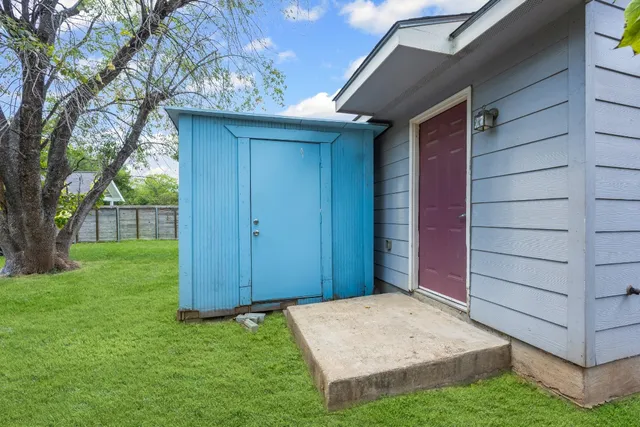 a backyard of a house