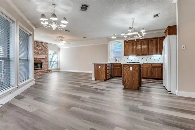 $2,850 | 410 Steeplechase Trail, Kennedale, TX 76060