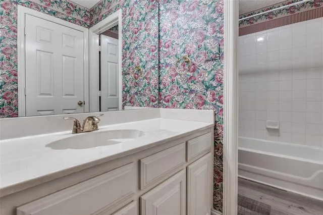 $2,850 | 410 Steeplechase Trail, Kennedale, TX 76060