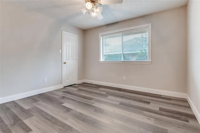 $2,850 | 410 Steeplechase Trail, Kennedale, TX 76060