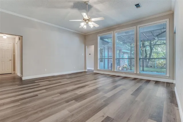 $2,850 | 410 Steeplechase Trail, Kennedale, TX 76060