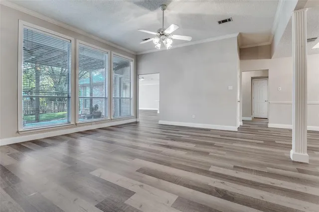 $2,850 | 410 Steeplechase Trail, Kennedale, TX 76060