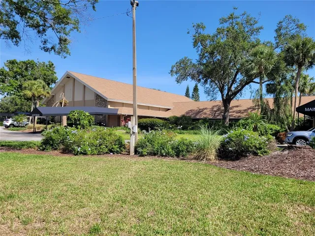 $329,400 | 946 Madrid Drive, Palm Harbor, FL 34684