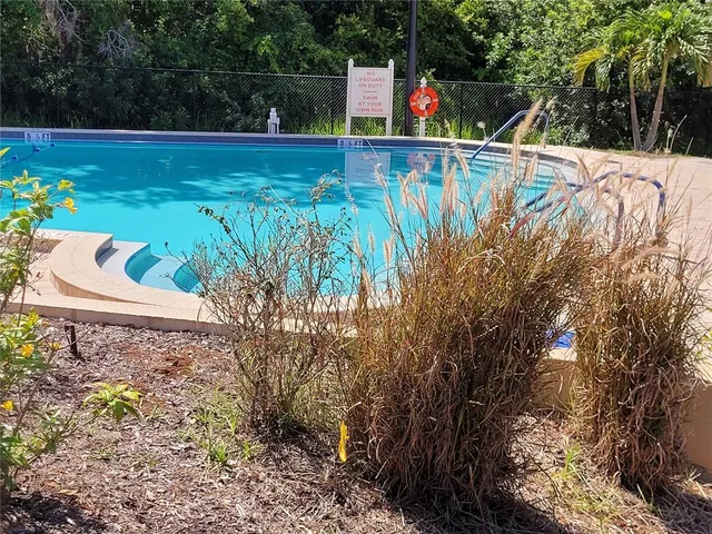 $329,400 | 946 Madrid Drive, Palm Harbor, FL 34684