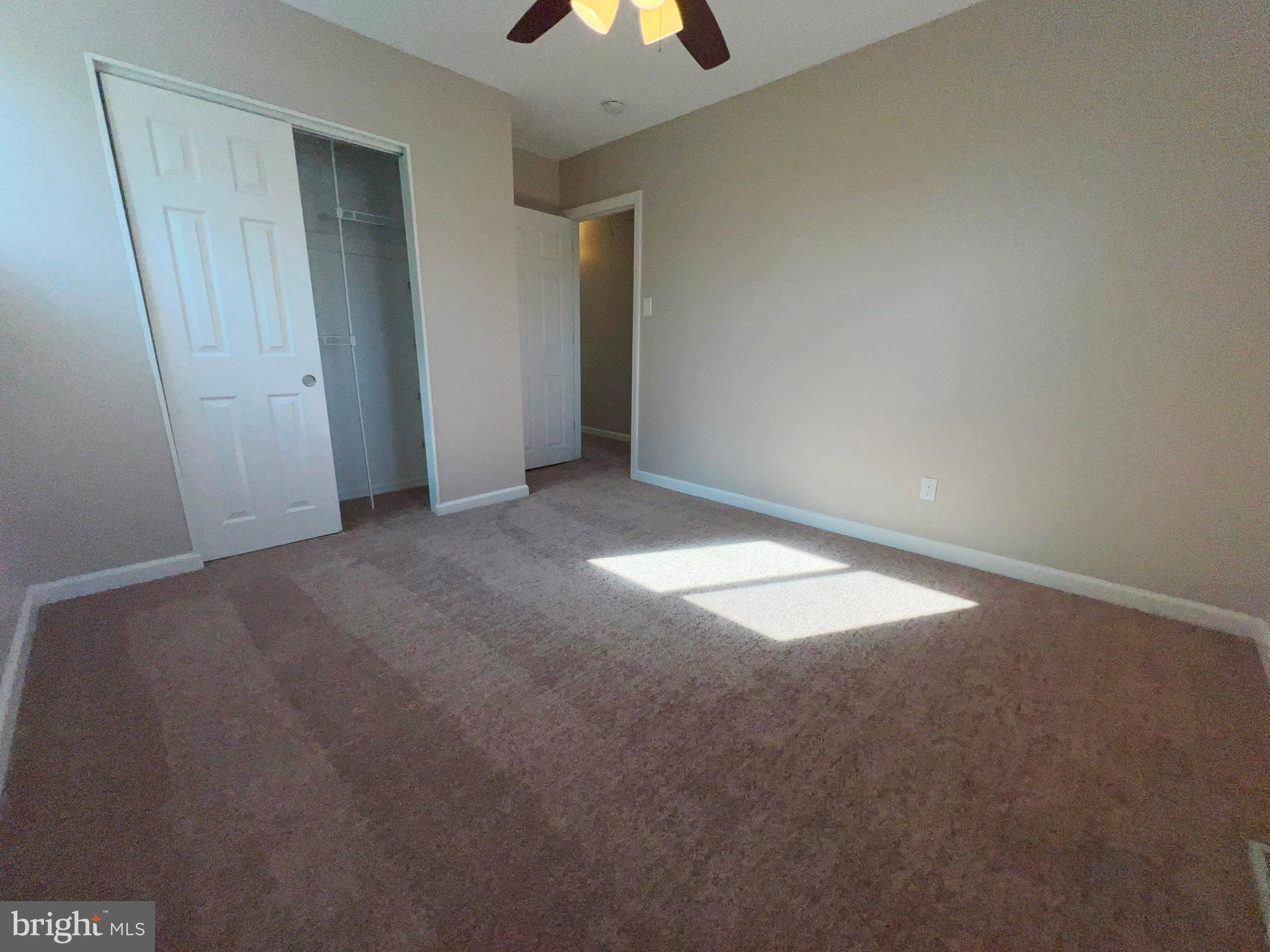 901 Woodlane Road Beverly, NJ 08010 - Photo 27 of 40 Gallery Image 27