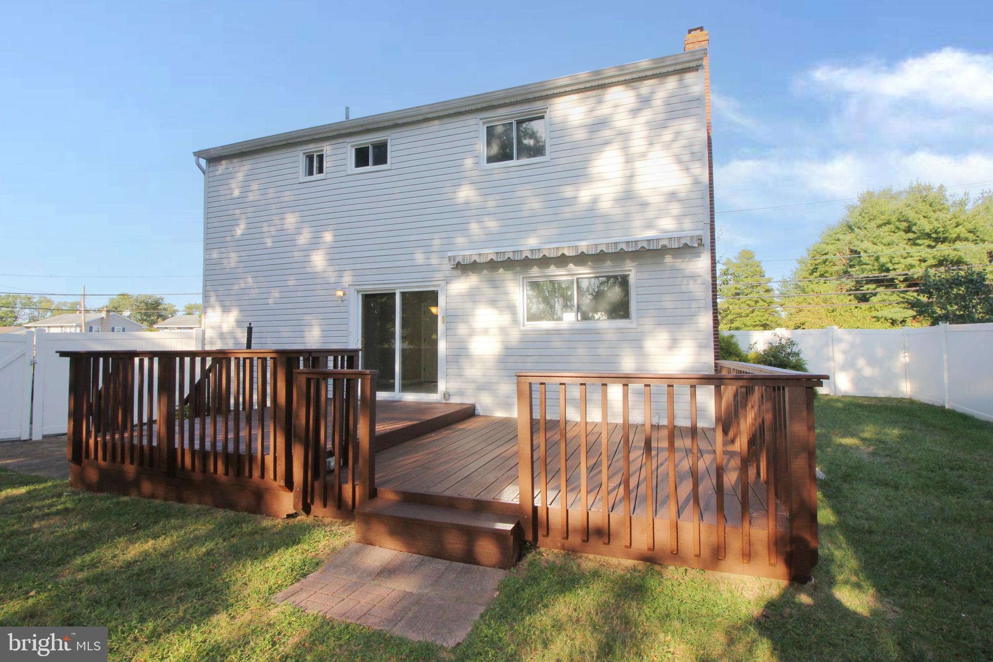 901 Woodlane Road Beverly, NJ 08010 - Photo 32 of 40 Gallery Image 32