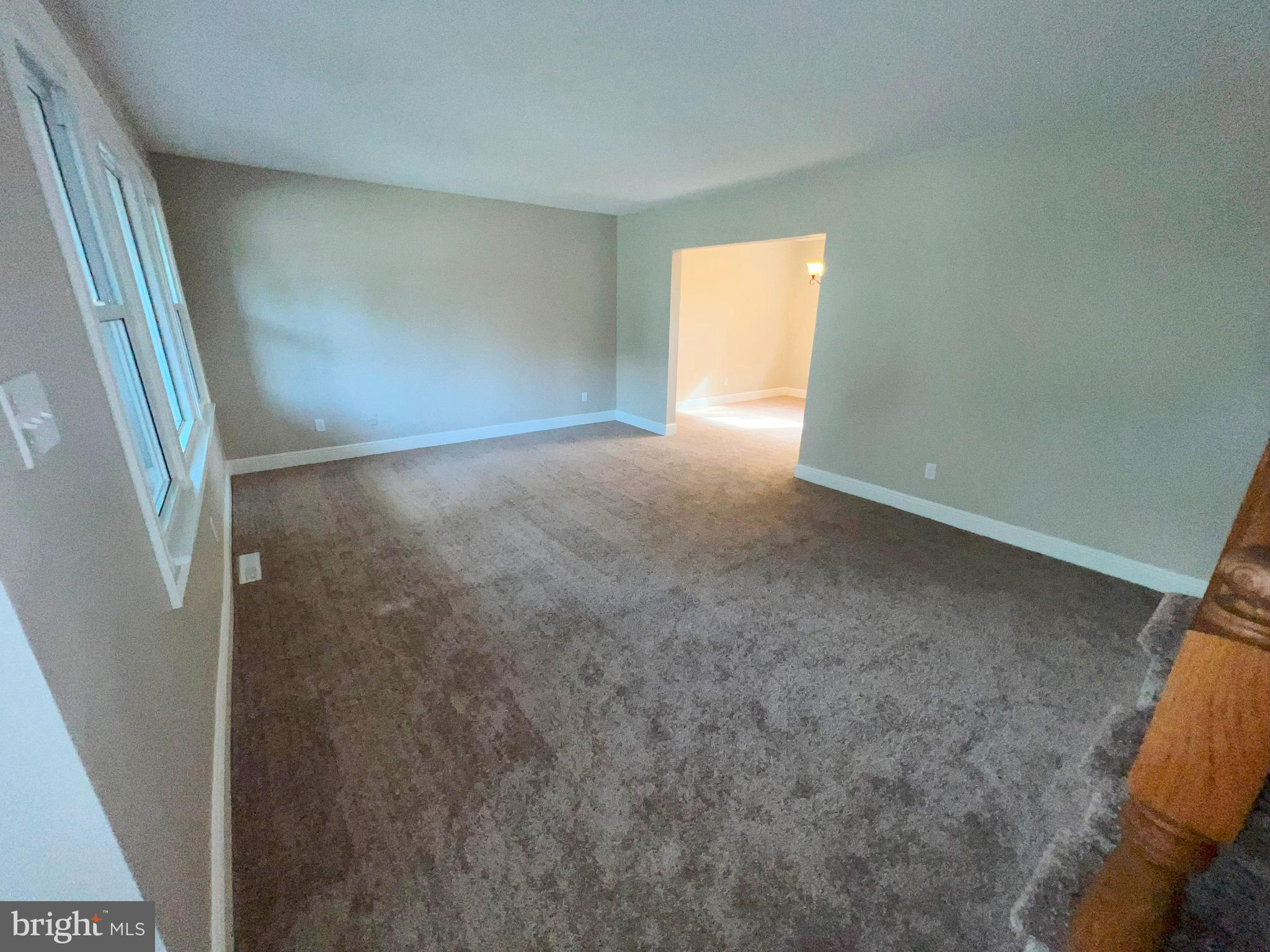 901 Woodlane Road Beverly, NJ 08010 - Photo 6 of 40 Gallery Image 6