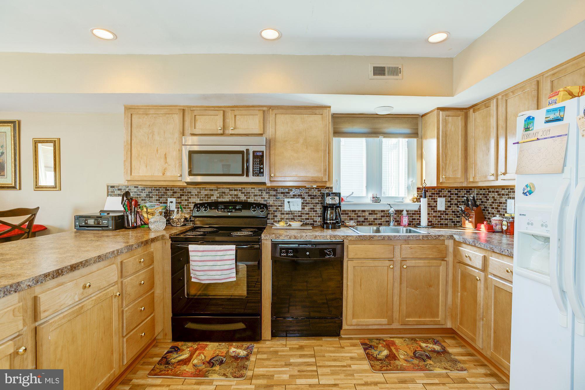 109 Country Farms Road Marlton, NJ 08053 - Photo 13 of 36 Kitchen