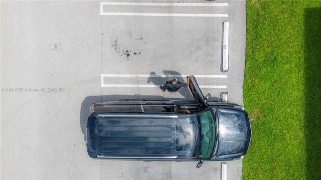 $1,799 | 17580 Northwest 67th Place, Unit D1, Hialeah, FL 33015