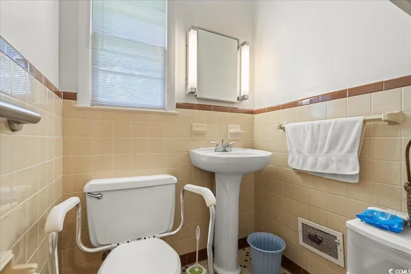 $259,900 | 617 East Northside Avenue, Marion, SC 29571