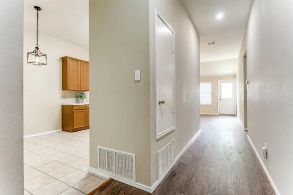 $1,900 | 3708 Logan Drive, Denton, TX 76207