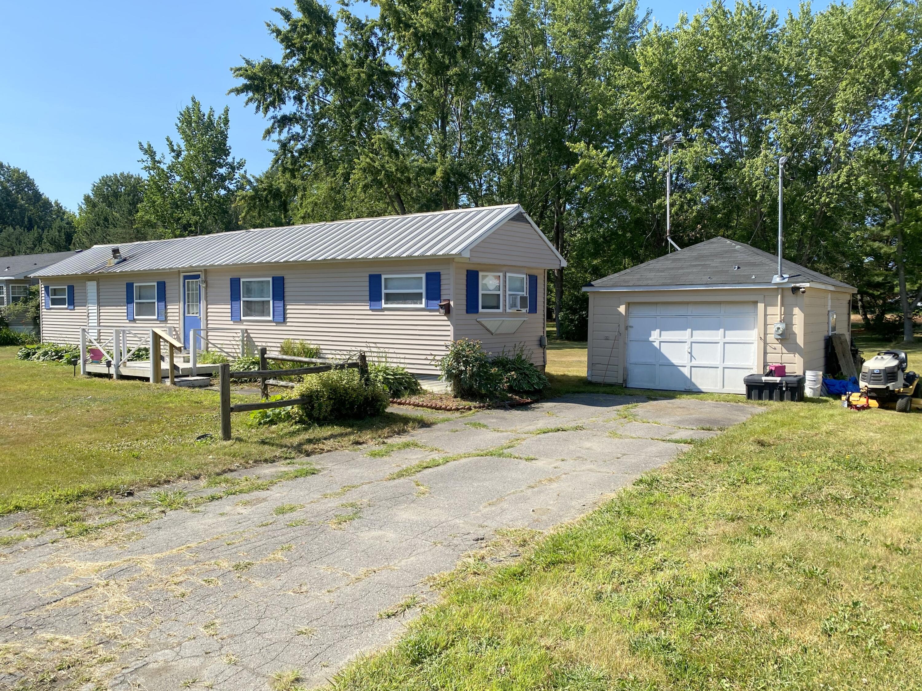 26 Airport Road Norridgewock, ME 04957 - Photo 1 of 13 1 Main