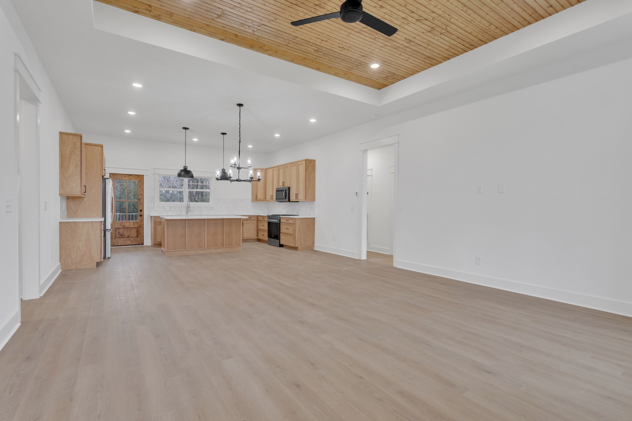 1111 Abiff Road Bon Aqua, TN 37025 - Photo 5 of 34