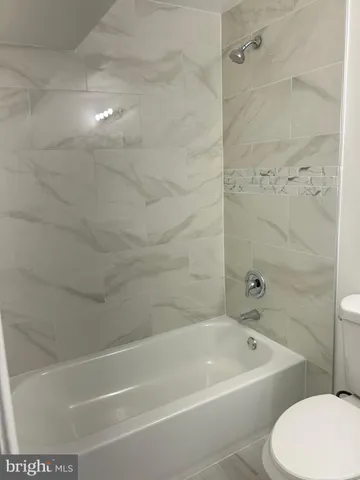 $1,600 | 125 Oakview Drive Southeast, Leesburg, VA 20175