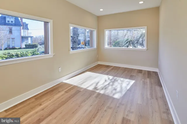 $1,625 | 1400 Delaware Avenue, Unit A1, Wilmington, DE 19806