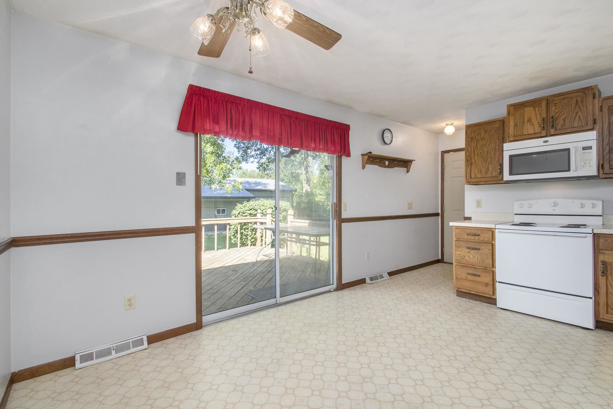 54735 Fir Road Mishawaka, IN 46545 - Photo 14 of 25