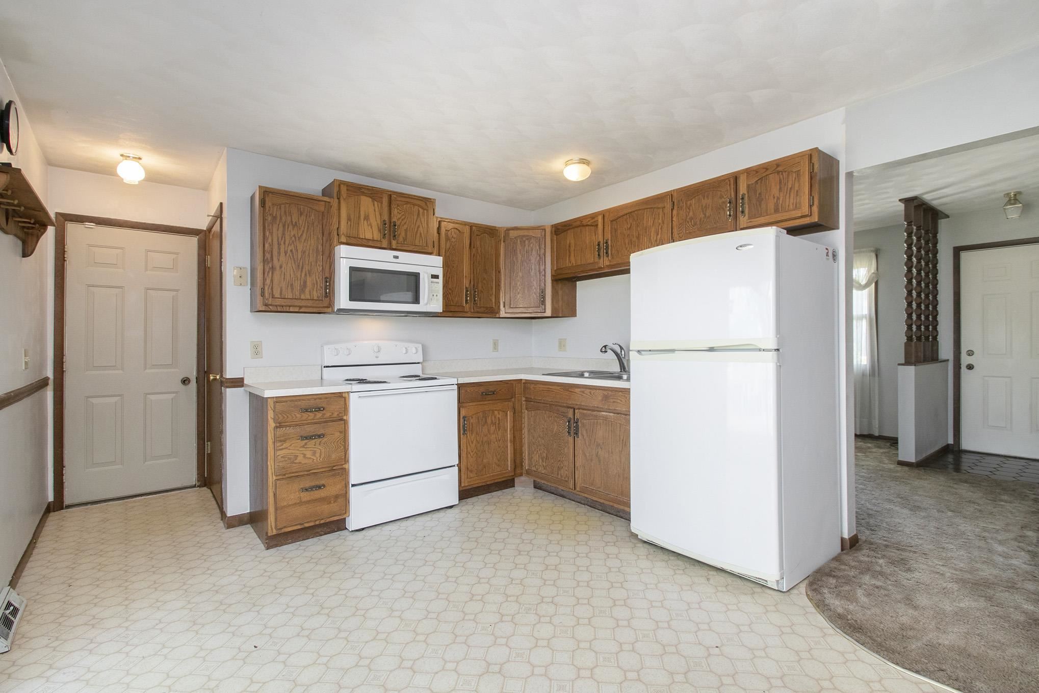 54735 Fir Road Mishawaka, IN 46545 - Photo 15 of 25