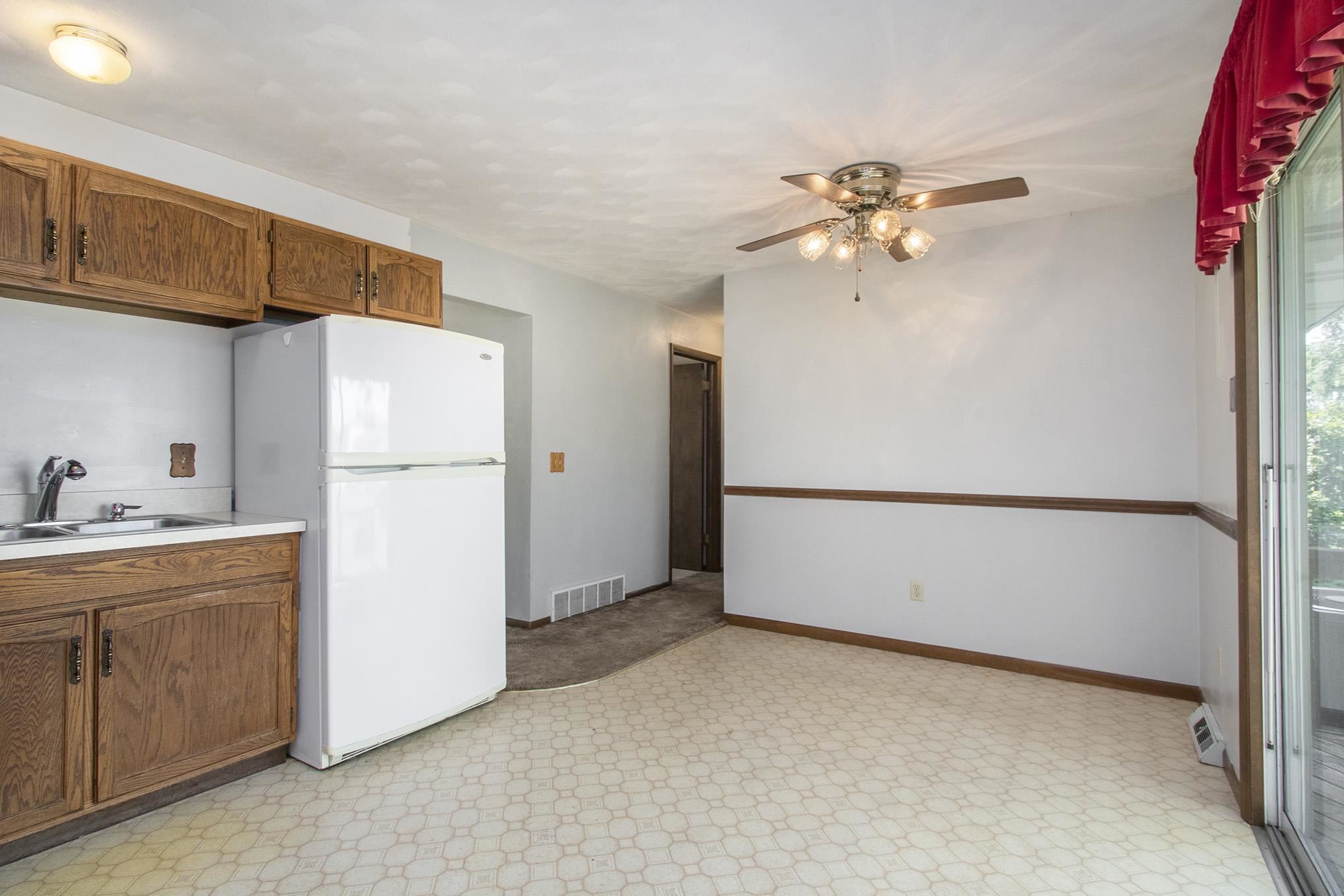 54735 Fir Road Mishawaka, IN 46545 - Photo 16 of 25