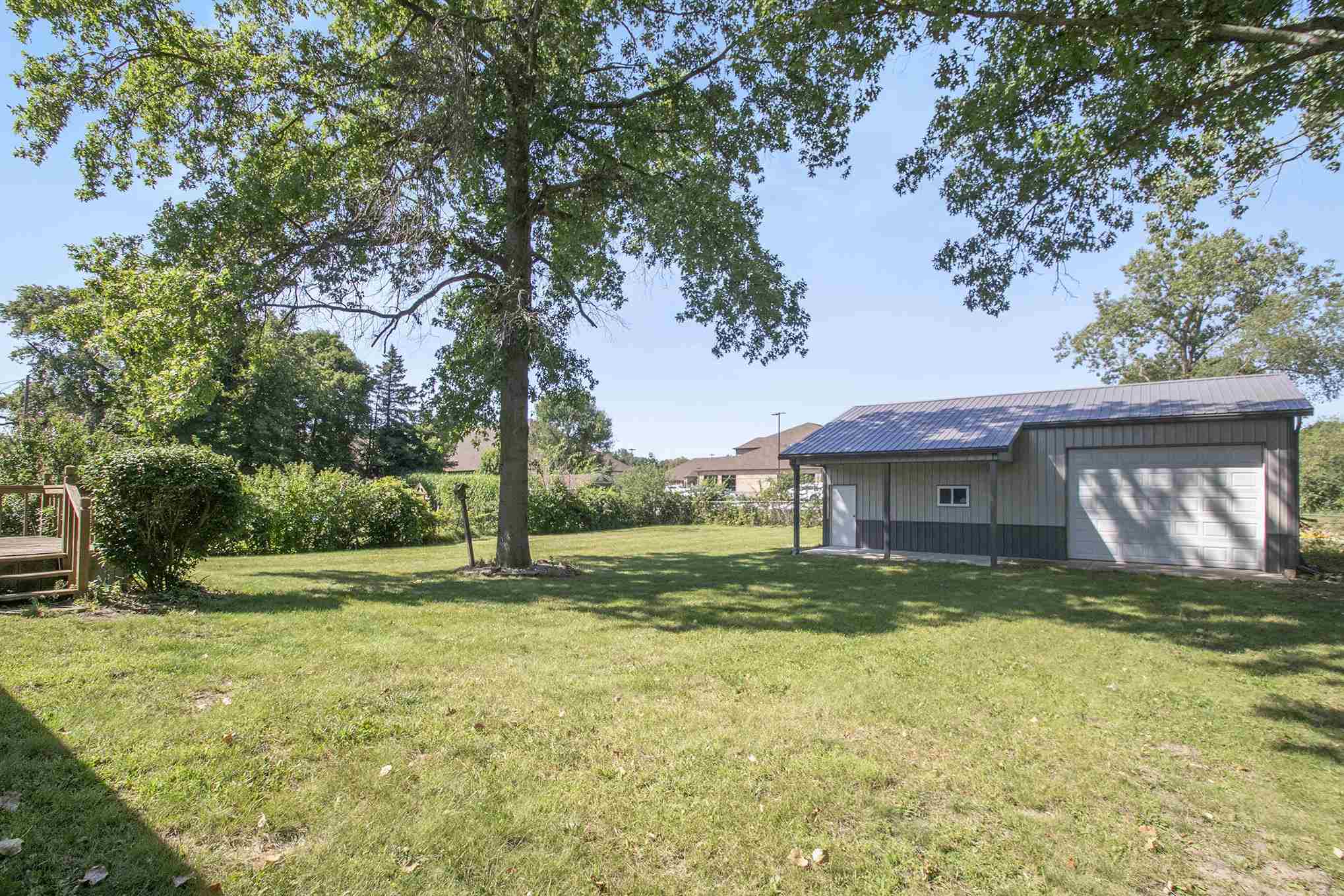 54735 Fir Road Mishawaka, IN 46545 - Photo 9 of 25