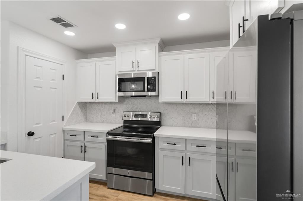 7614 Villa Rama N Street Mission, TX 78572 - Photo 10 of 30