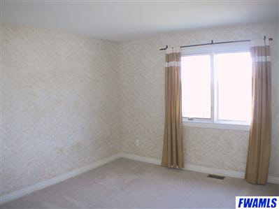 2224 Stonebriar Road Fort Wayne, IN 46814 - Photo 7 of 16 Gallery Image 7